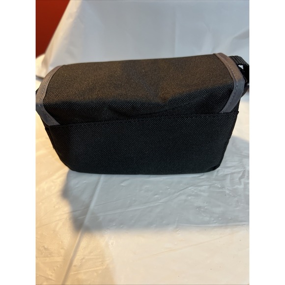 JVC Mini Camera Bag - Picture 4 of 4